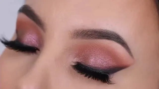 10Colors Nude Pink Brown Colorful Eyeshadow Palette Makeup,Natural Neutral Highly Pigmented Eye Shadow,Naturing-Looking Long Lasting