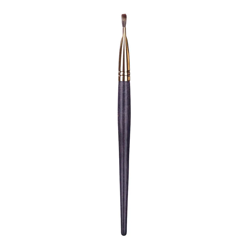 220 Eyeshadow Finishing Brush