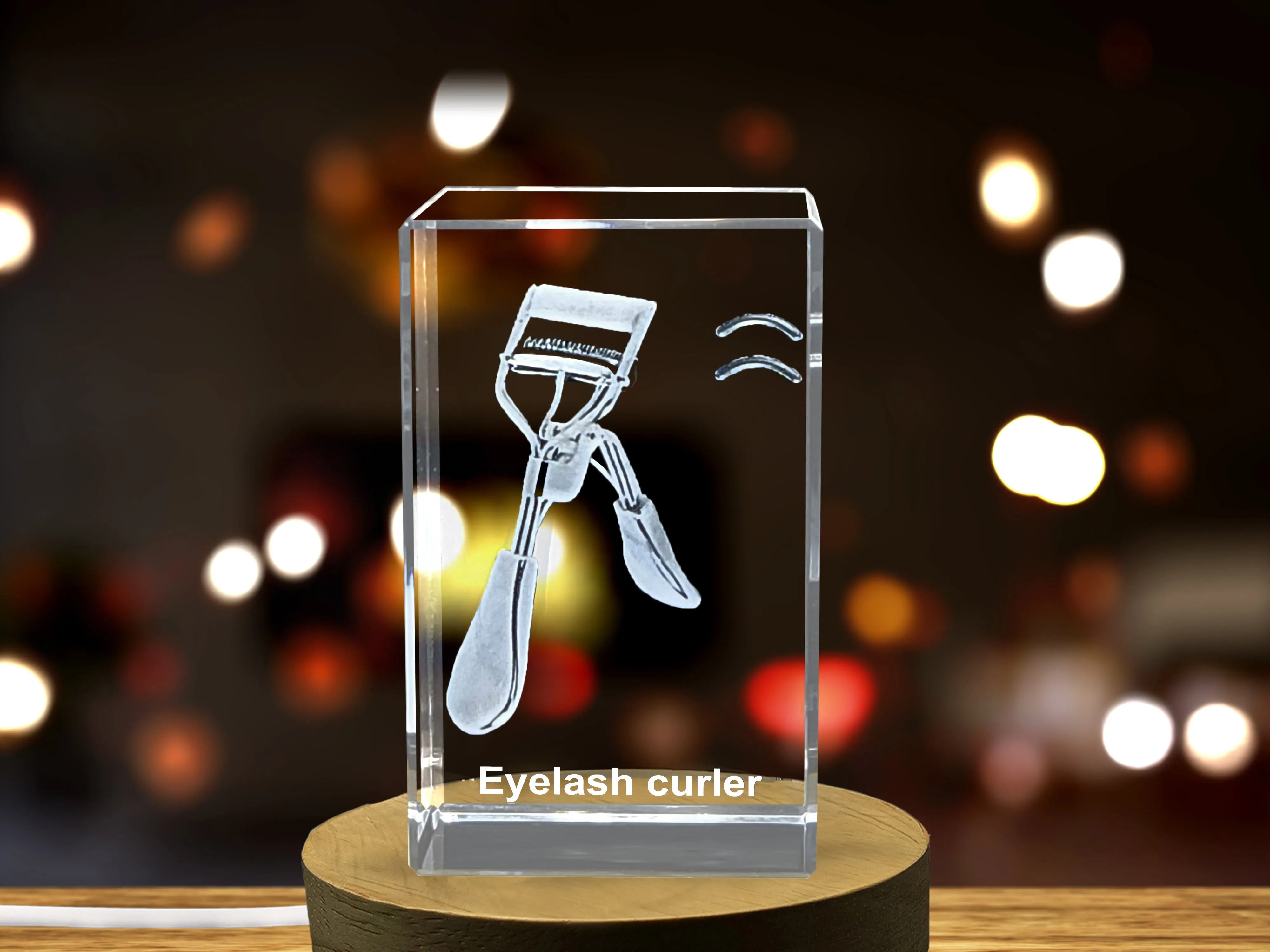 A Crystal Gaze - Eyelash Curler Sculpted in Luminescent Detail