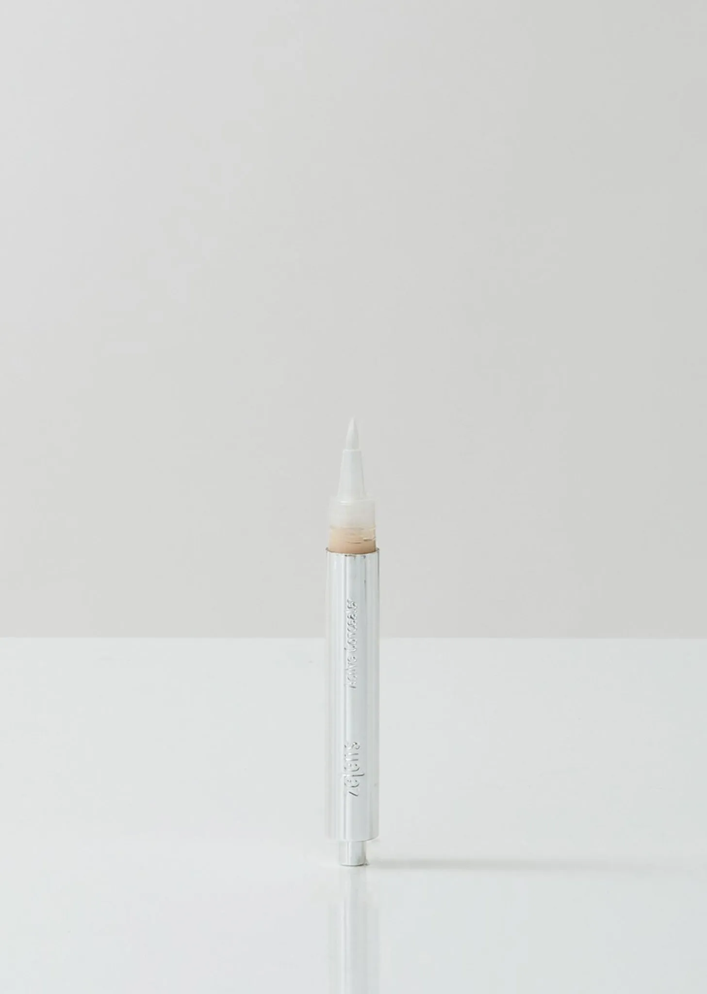 Active Concealer Light