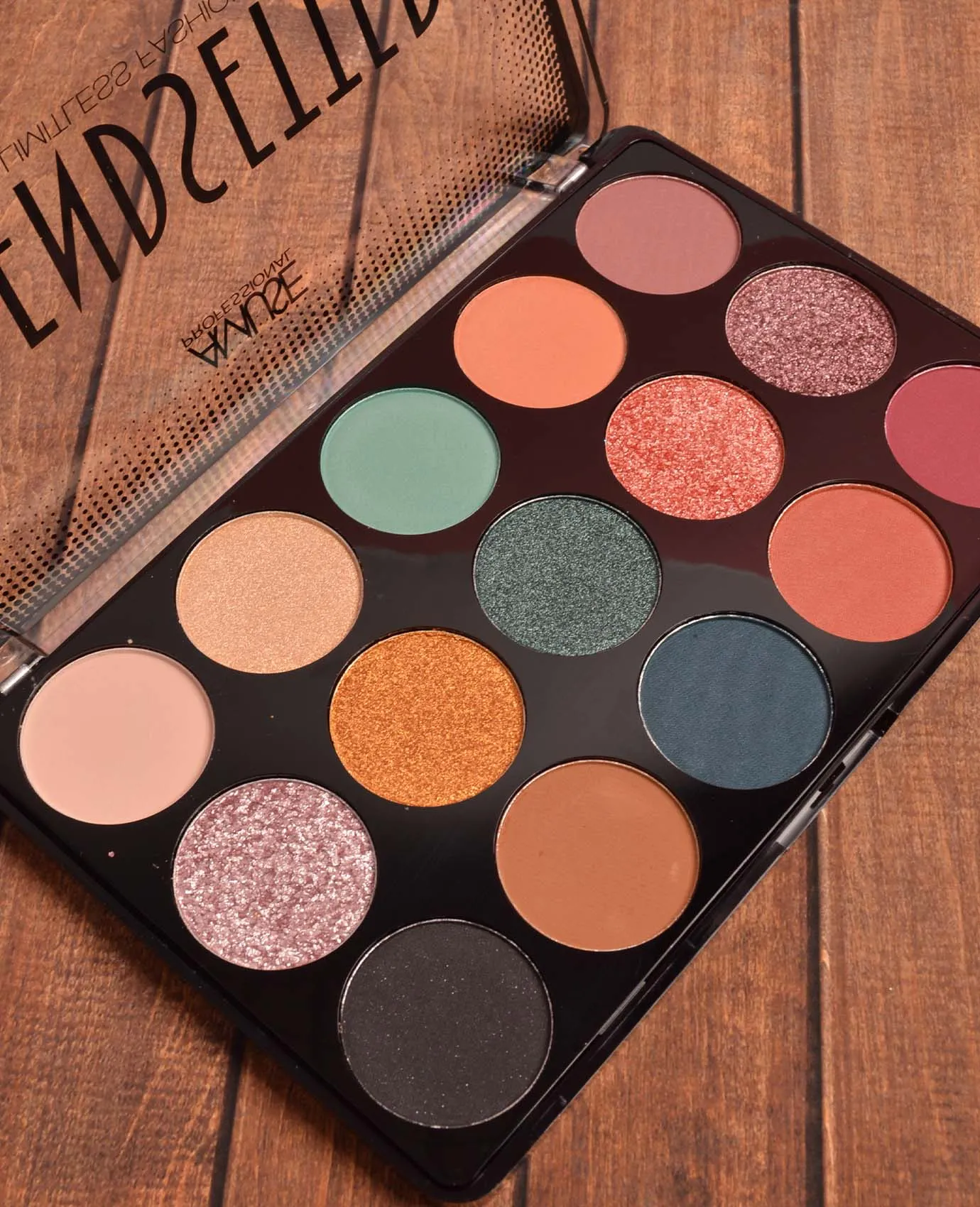 Amuse Trendsetter Eyeshadow Palette