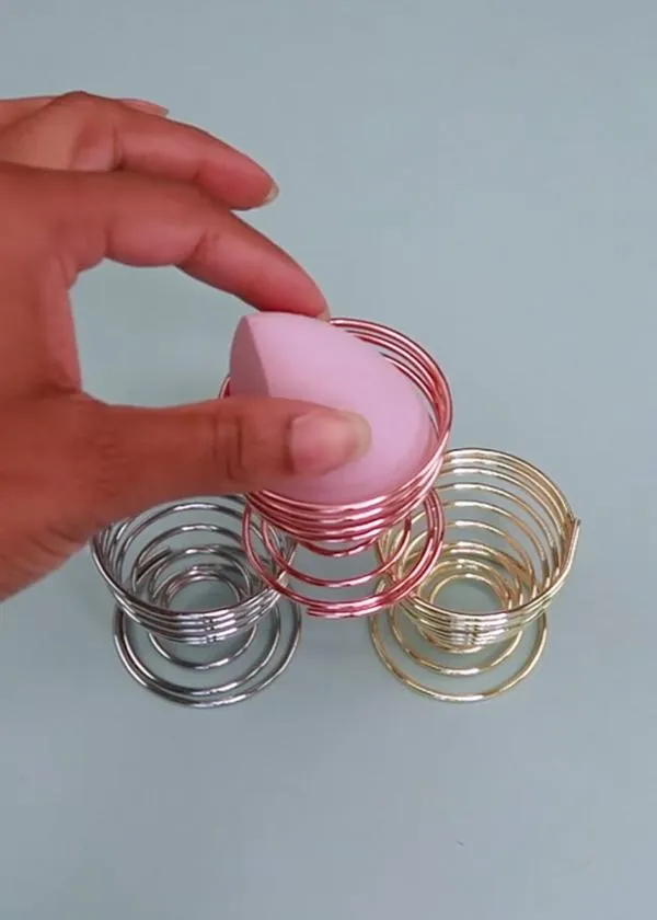 AOA Whirly Blender Holder - Silver