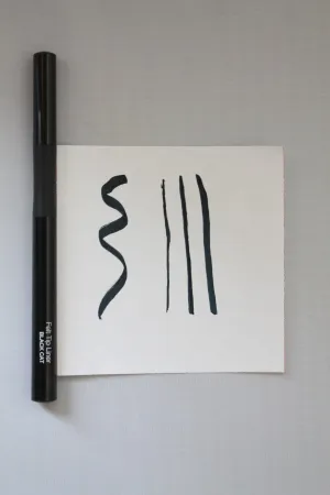 Black Precision Felt Eyeliner