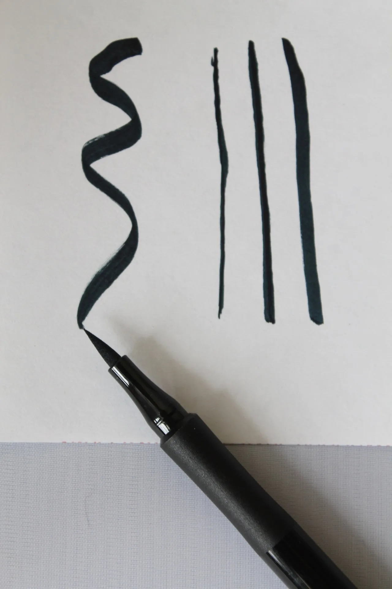 Black Precision Felt Eyeliner