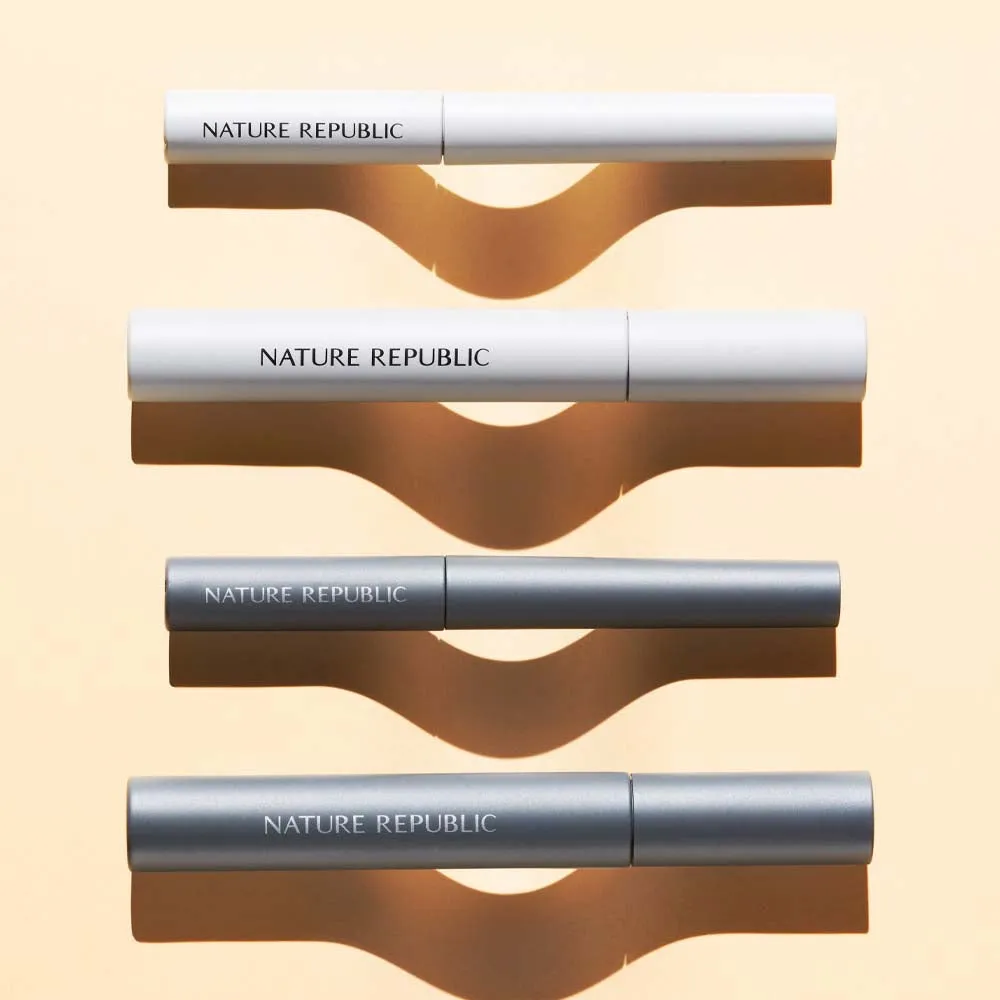 BOTANICAL Super Slim Mascara 01 Long & Curl