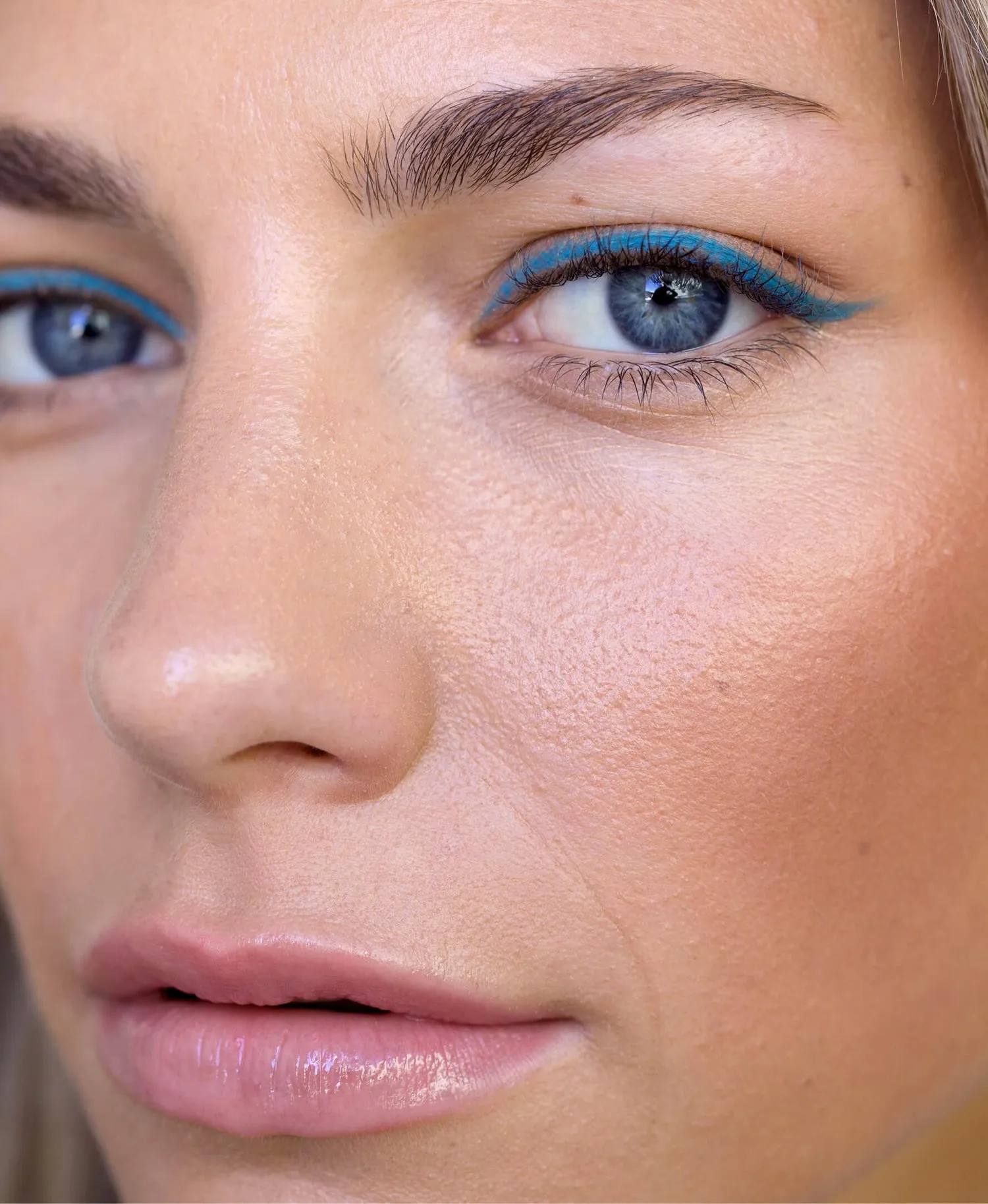 Ere Perez Jojoba Eye Pencil - Cerulean / Sky Blue