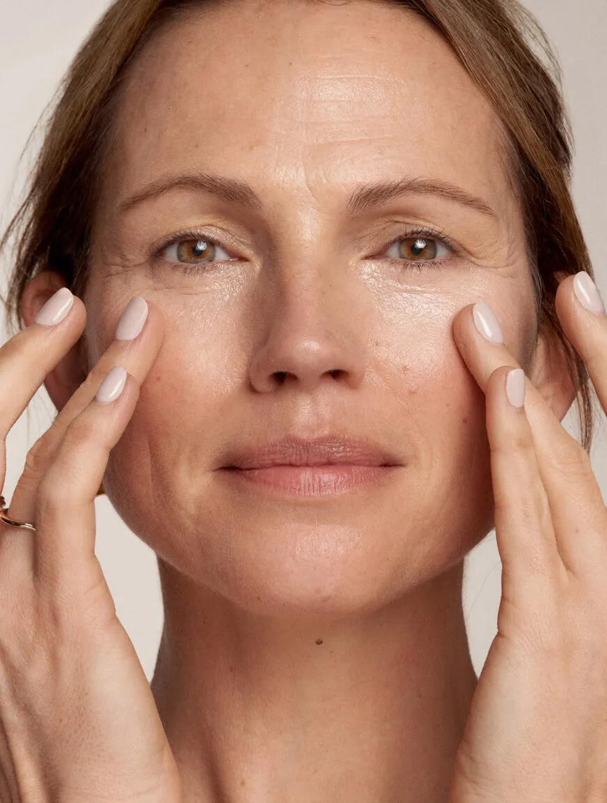 Extraordinary Brightening Under Eye Perfector