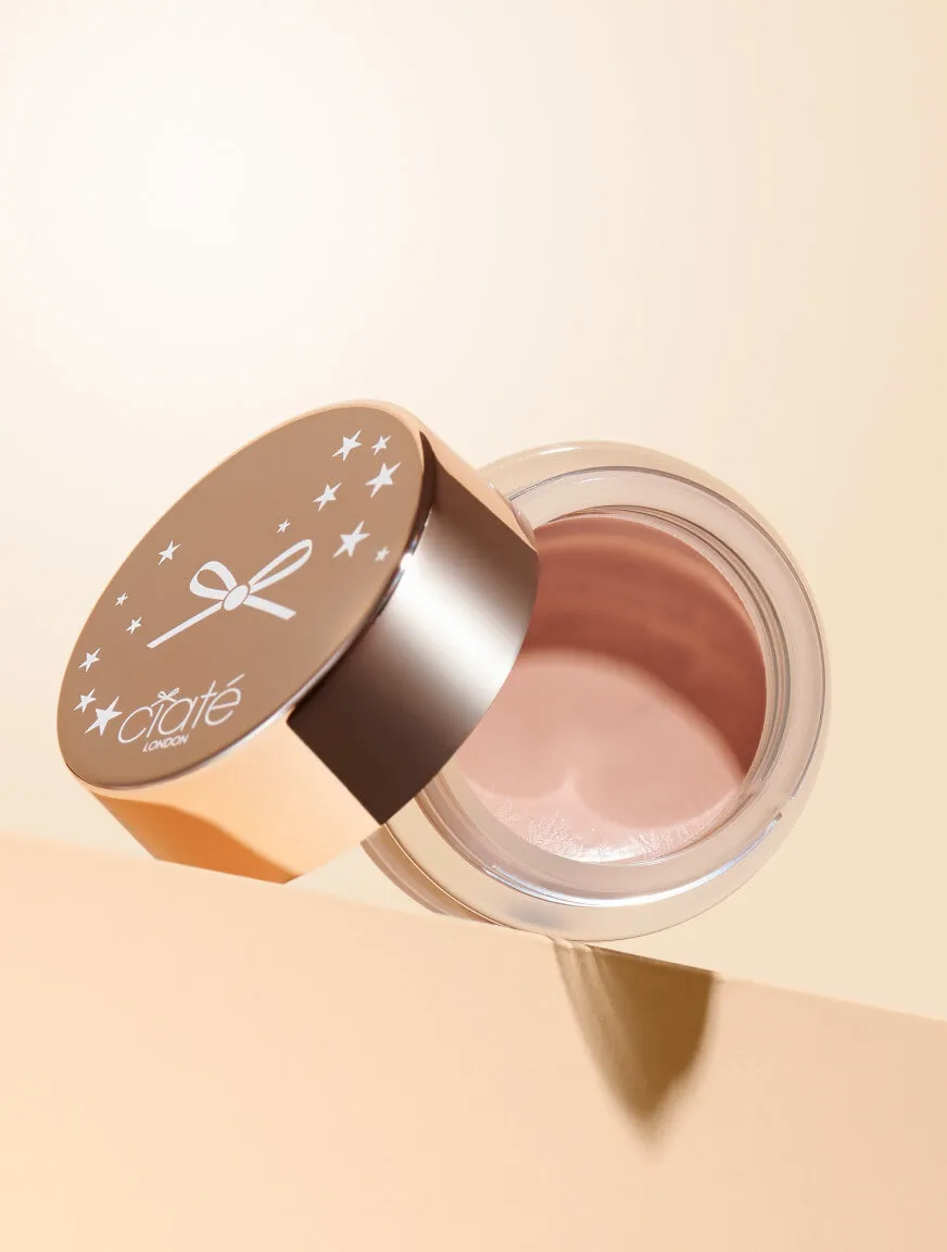 Extraordinary Brightening Under Eye Perfector