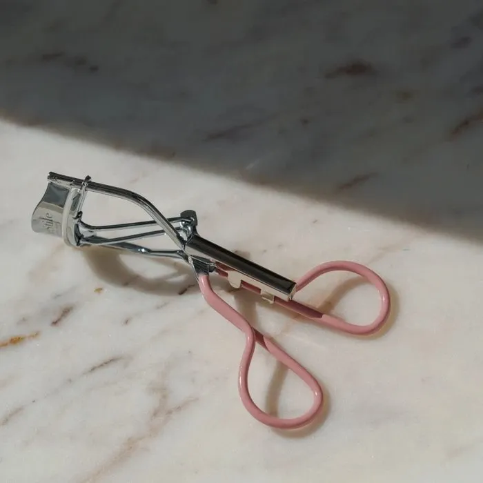 Eyelash Curler