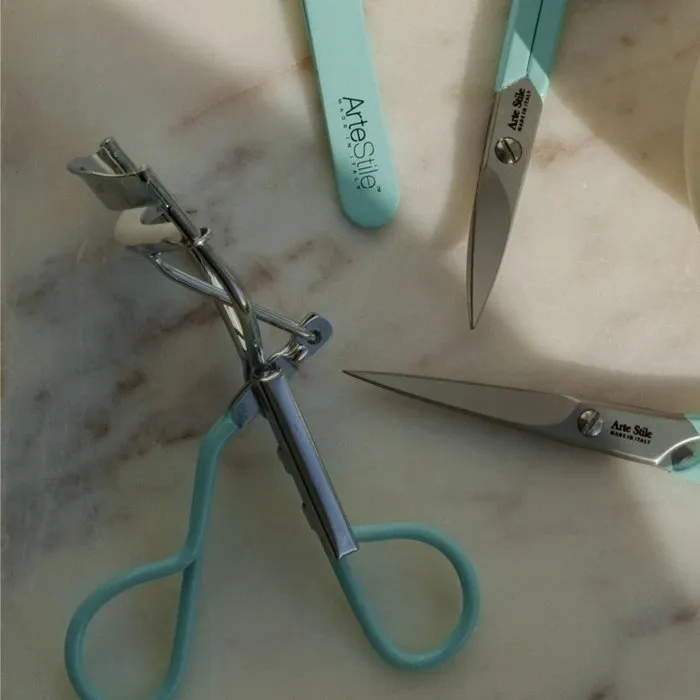 Eyelash Curler