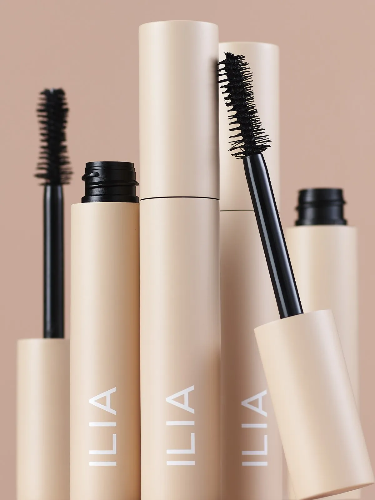 Fullest Volumizing Mascara