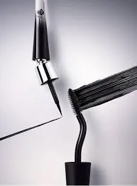 Grandiôse Liner - Bendable Eyeliner High Precision LongWear Intense Matte Finish Smudgeproof