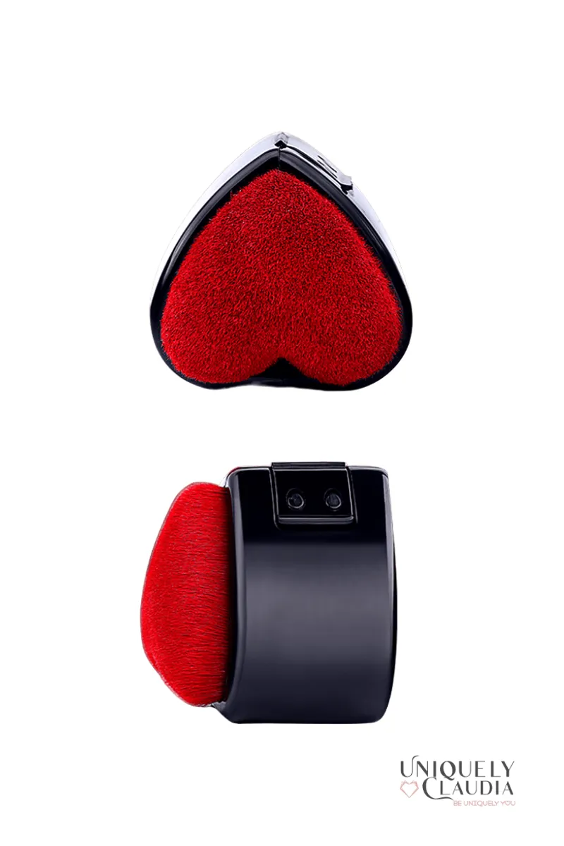 Heart-Shaped Kabuki Travel Brush