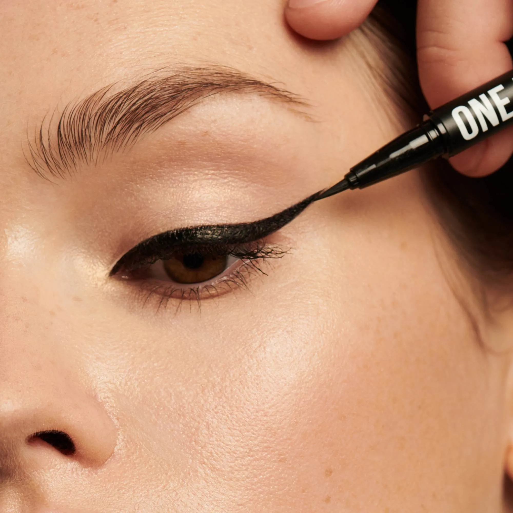 INGLOT One Move Liquid Eyeliner