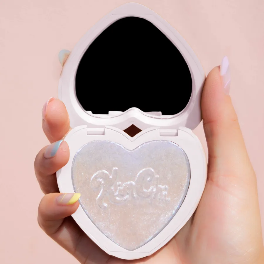 Kimchi Chic Beauty PEARL GONE WILD PRESSED SHIMMER HIGHLIGHTER - 01 HOPE