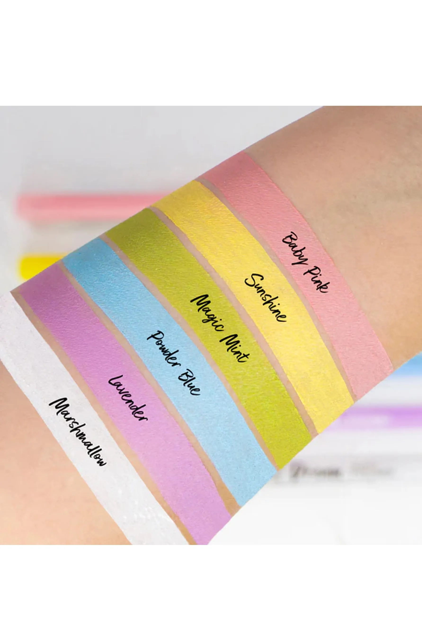 LA Girl Pastel Dream Auto Eyeliner Magic Mint