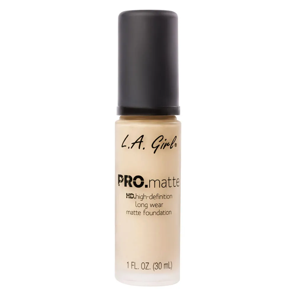 L.A. GIRL - Pro Matte Foundation Beige - 1 fl. oz. (30ml)