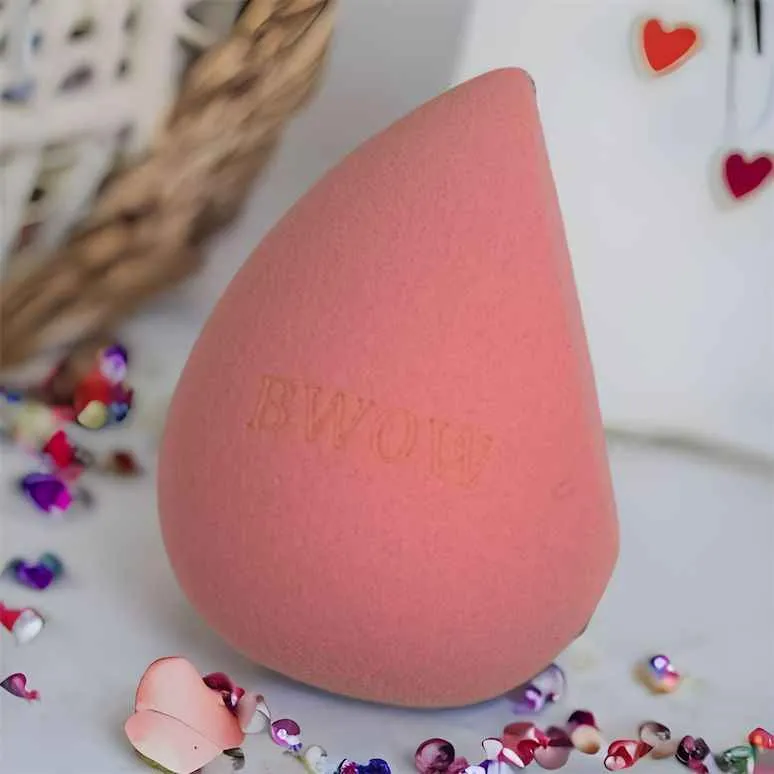Makeup Blending Sponge Slanted – Flawless Foundation & Contour Tool