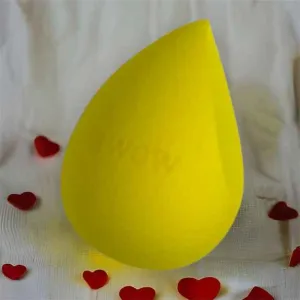 Makeup Blending Sponge Slanted – Flawless Foundation & Contour Tool