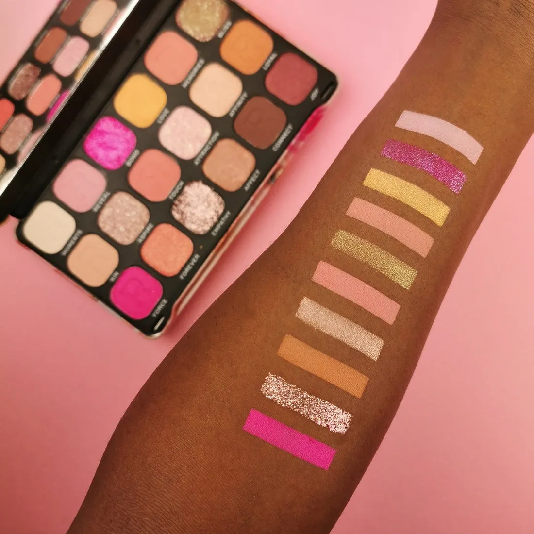 Makeup Revolution Forever Flawless Affinity Eyeshadow Palette