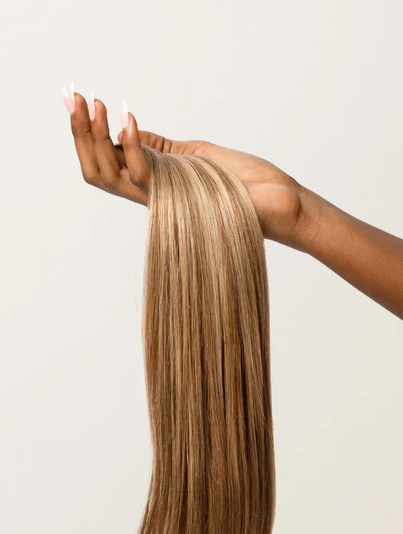 Medium Blonde Highlighted, 24" Seamless Clip-In Hair Extensions, P6/16/613 | 180g