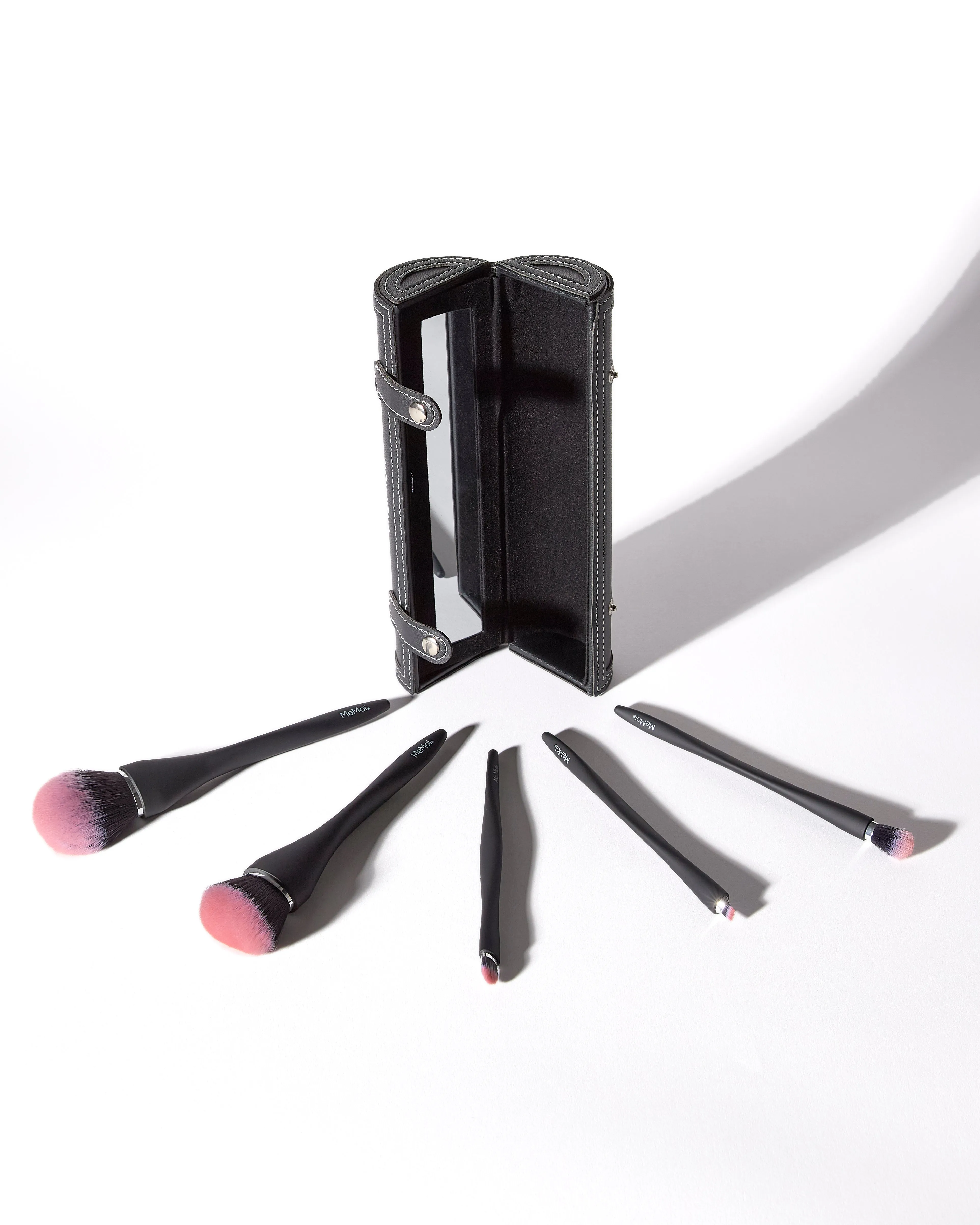 MeMoi 5 Piece Makeup Brush Set