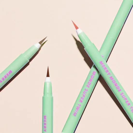 Merry monde Super Open Pen Eyeliner