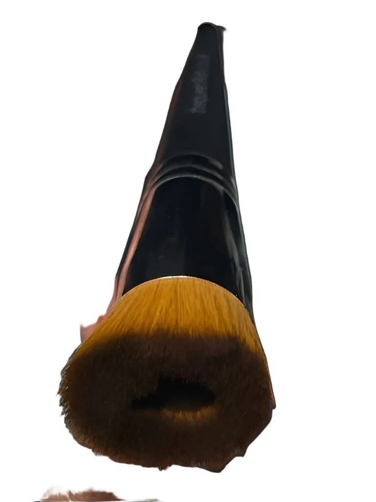 Multi-purpose foundation brush