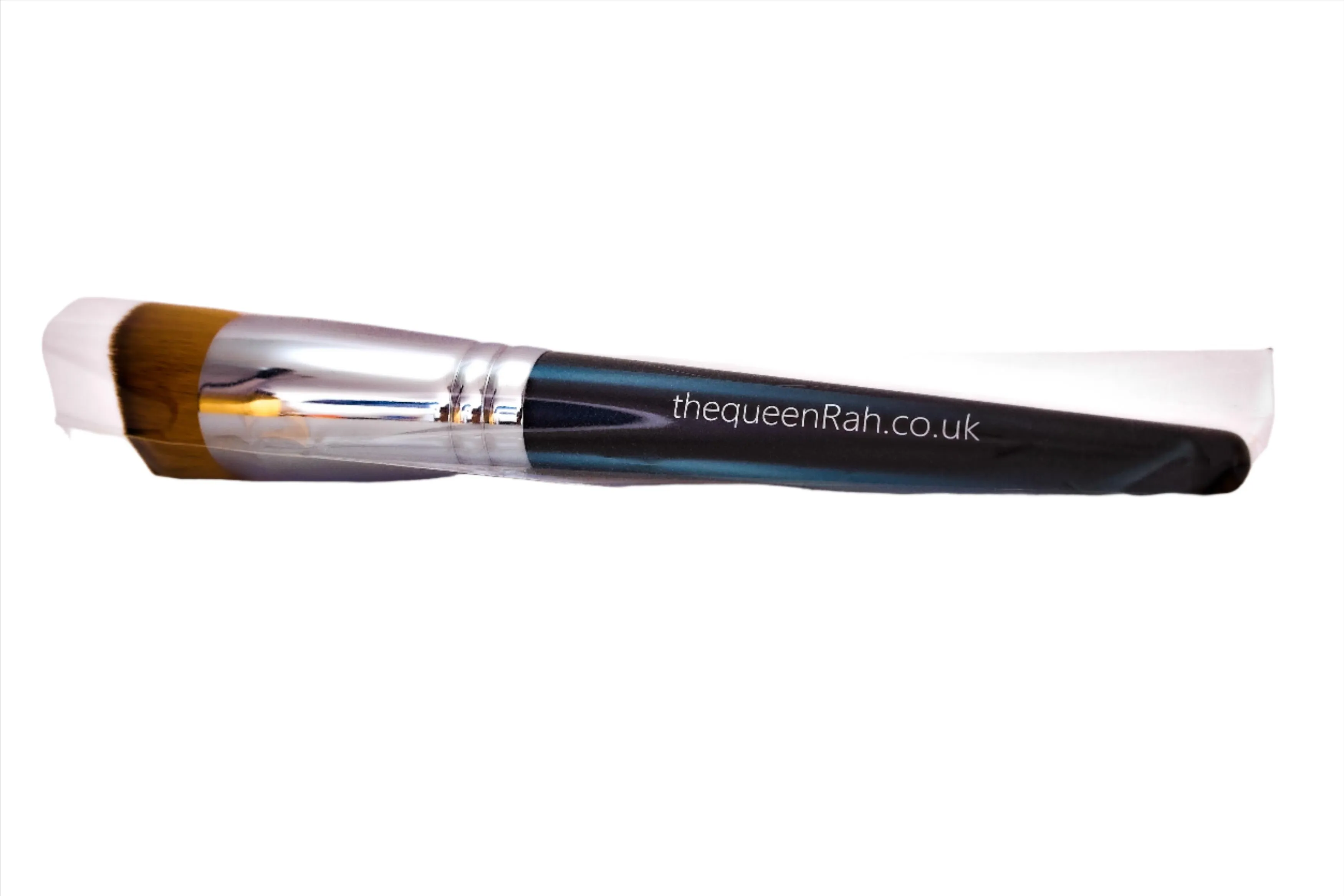 Multi-purpose foundation brush