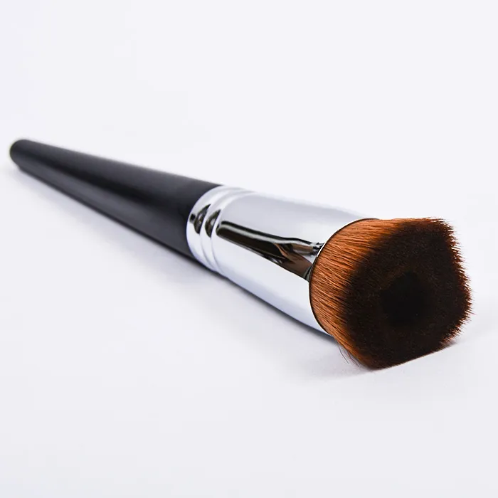 Multi-purpose foundation brush