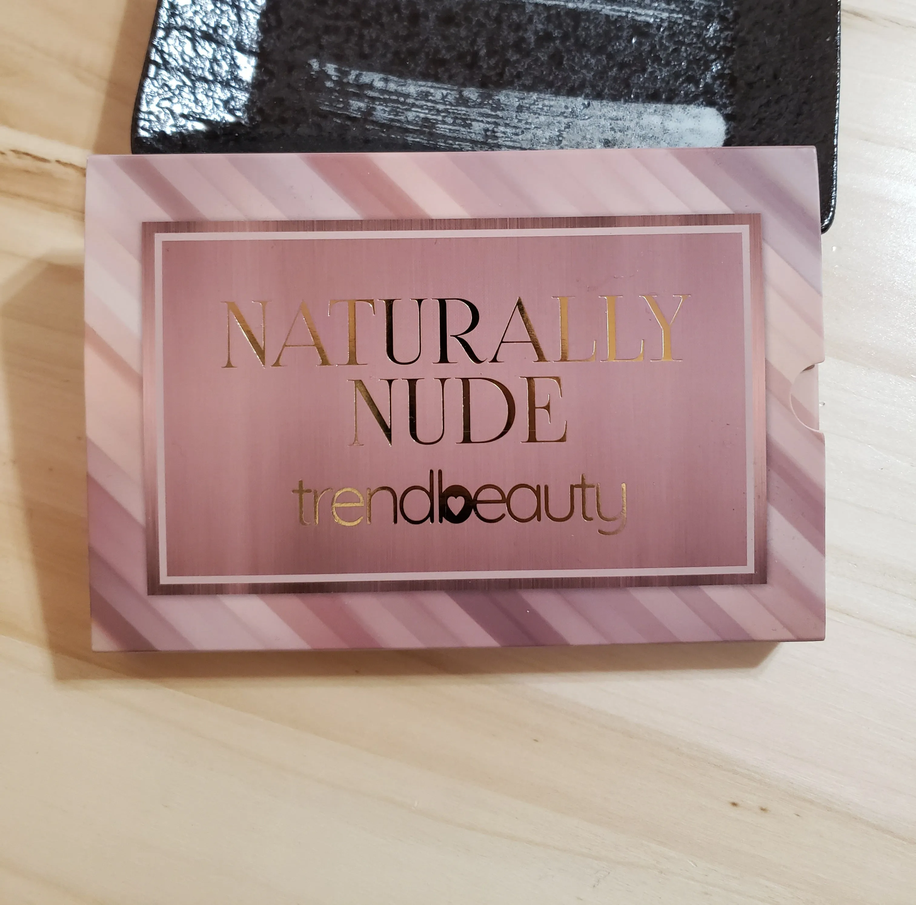 Naturally Nude From Trend Beauty 11 Color Face Palette