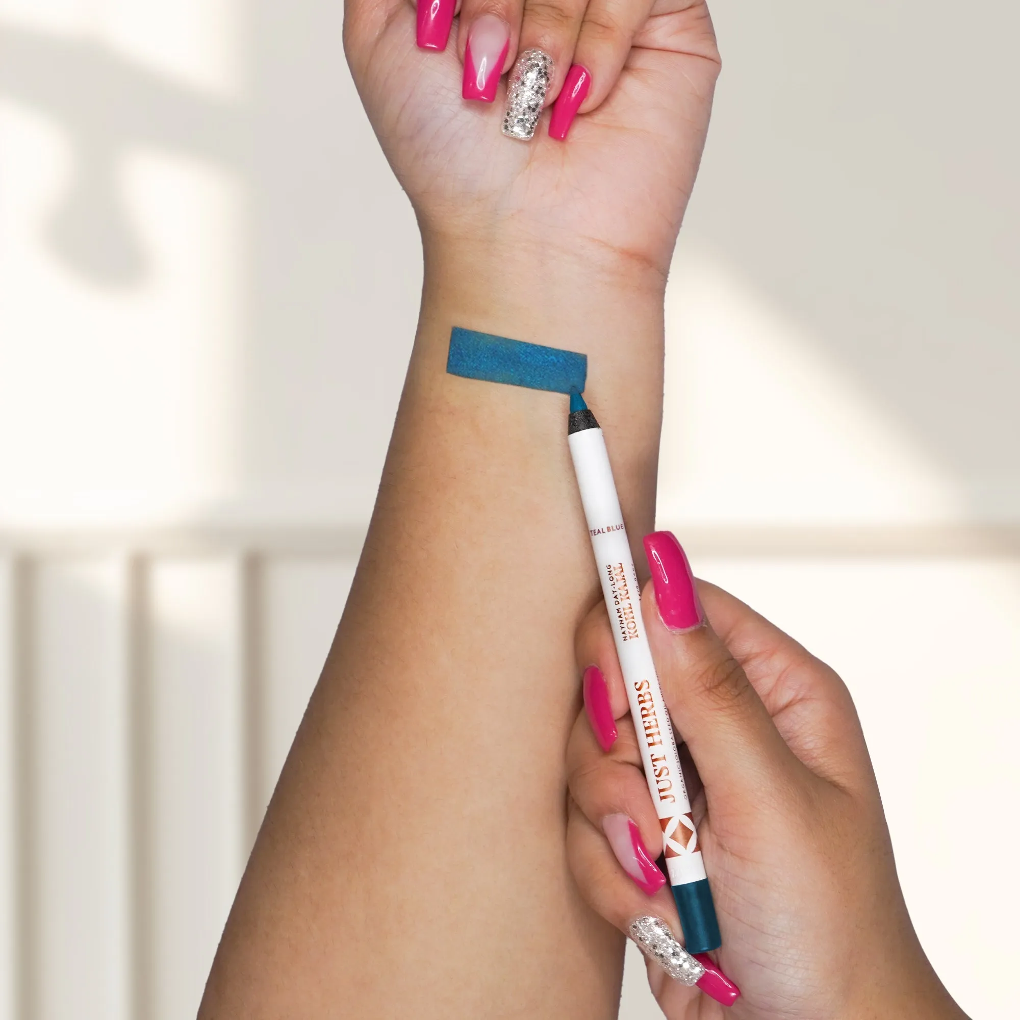 Naynam Day Long Sharpenable Kajal : Available in 6 Shades