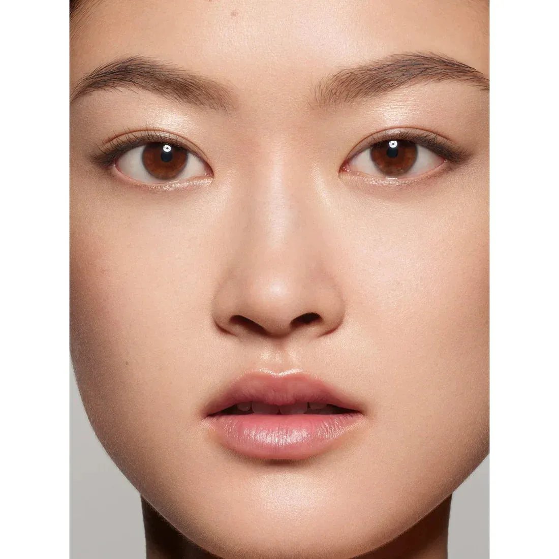 Pat McGrath Labs Skin Fetish: Sublime Perfection Concealer LM8 (Light Medium with Peach Undertones)