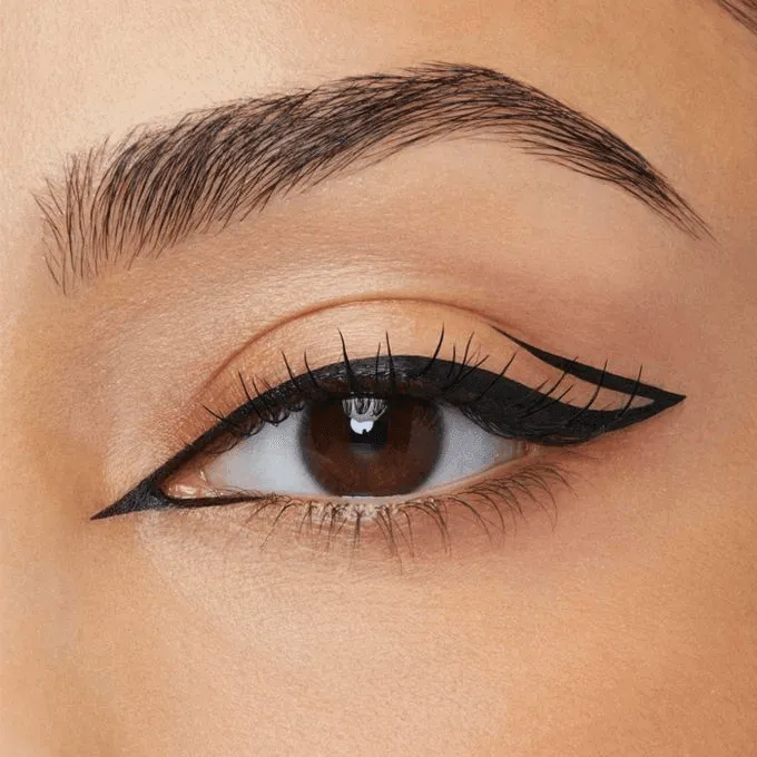 Rose Berry Controllable Ultra Black Eyeliner Pencil - 1g