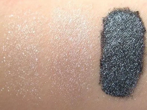 Silver Twinkle Effects Eyeshadow