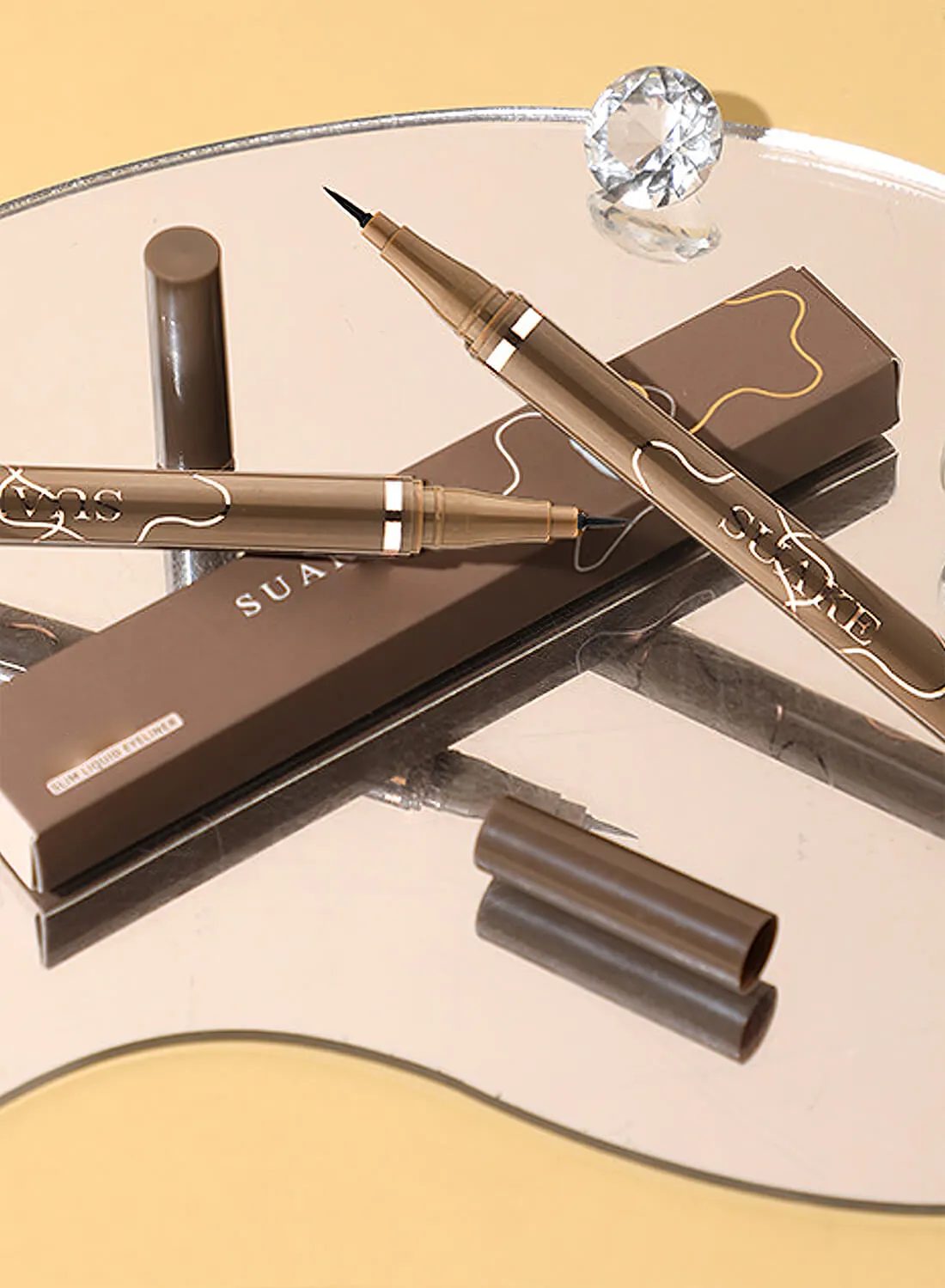 SUAKE Liquid Eyeliner Quick Drying