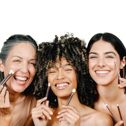 Sustainable Luxury Line/Smudge Brush