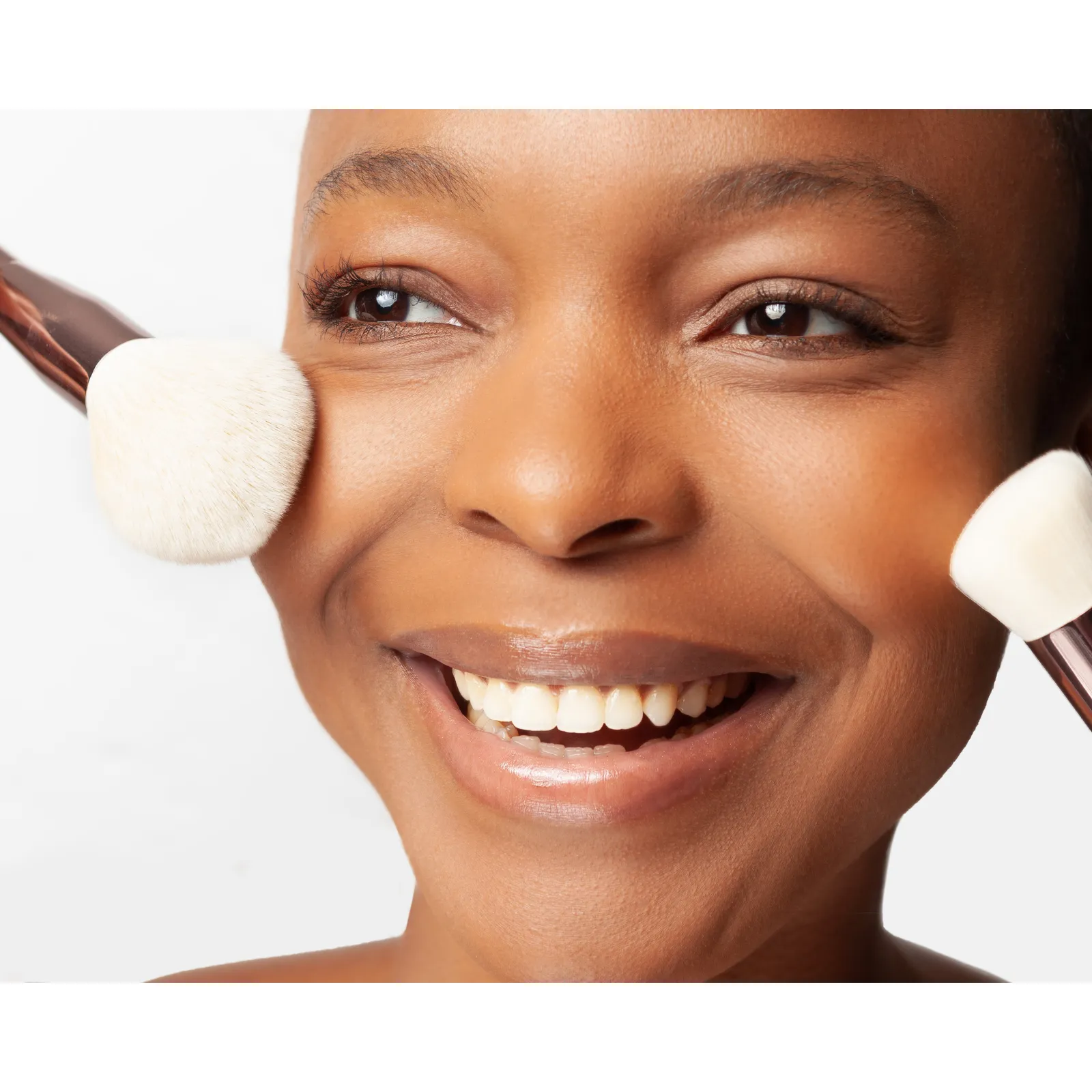 Sustainable Luxury Sheer Foundation Brush