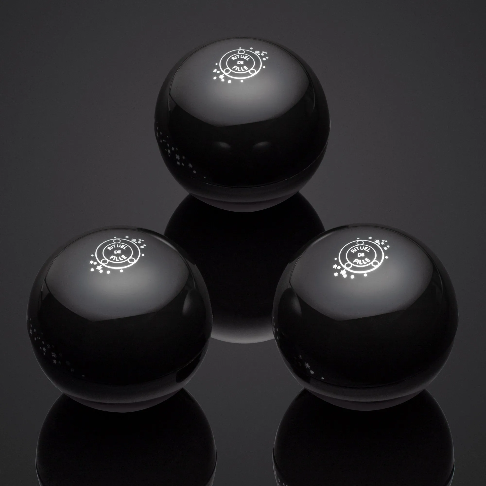 The Black Orb Seance: 3 to Share