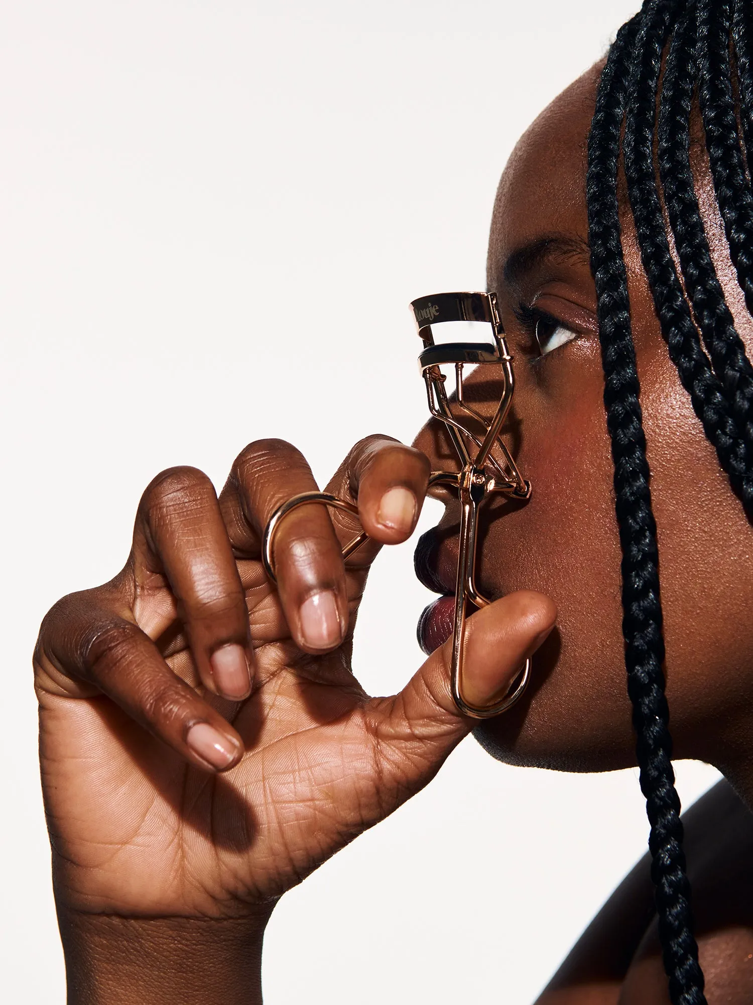 The Eyelash Curler