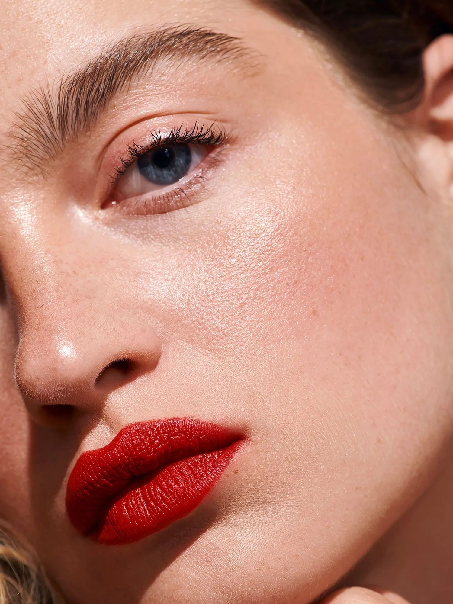 The Eyelash Curler