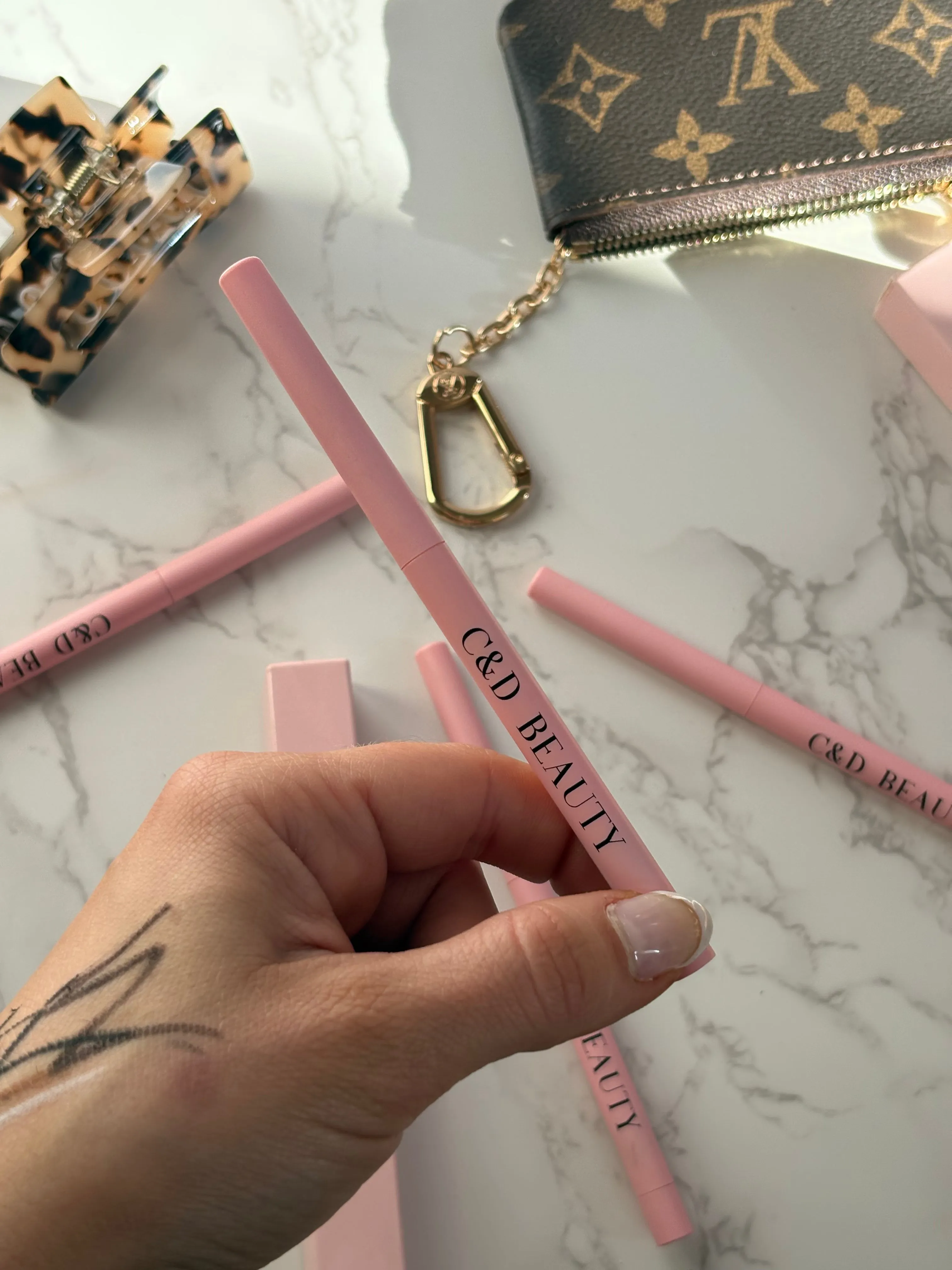 Velvet Tip Pencil Eyeliner