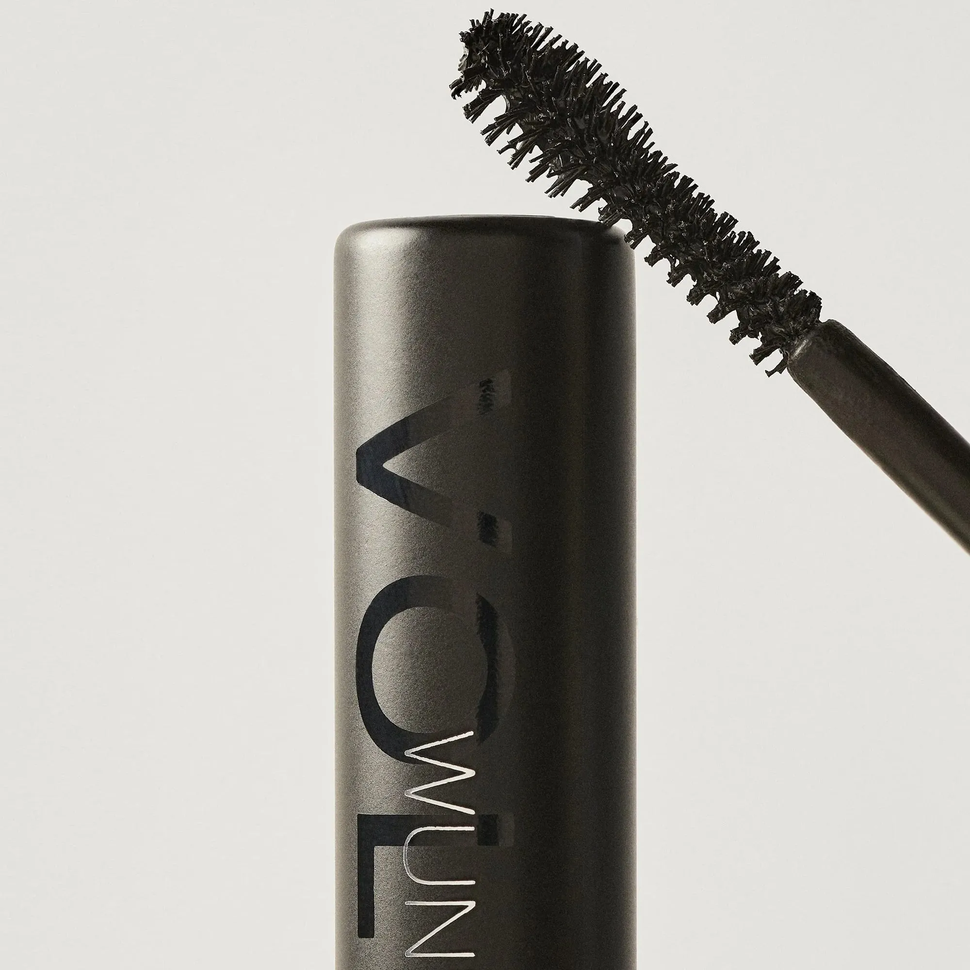 VOLUME MASCARA