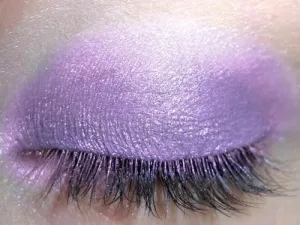 White Tea Eyeshadow Transformer