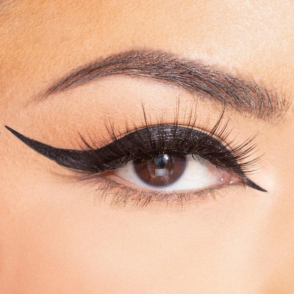 Wing Queen Liquid Eyeliner