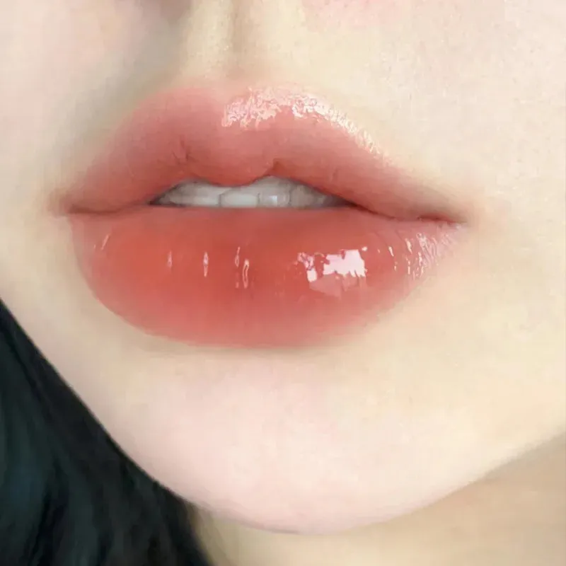 Yeknu Liquid Lipstick Crystal Glossy Lip Glaze Mirror Cute Bear Lip Gloss Waterproof Transparent Nude Lip Girls Makeup Korean Makeup